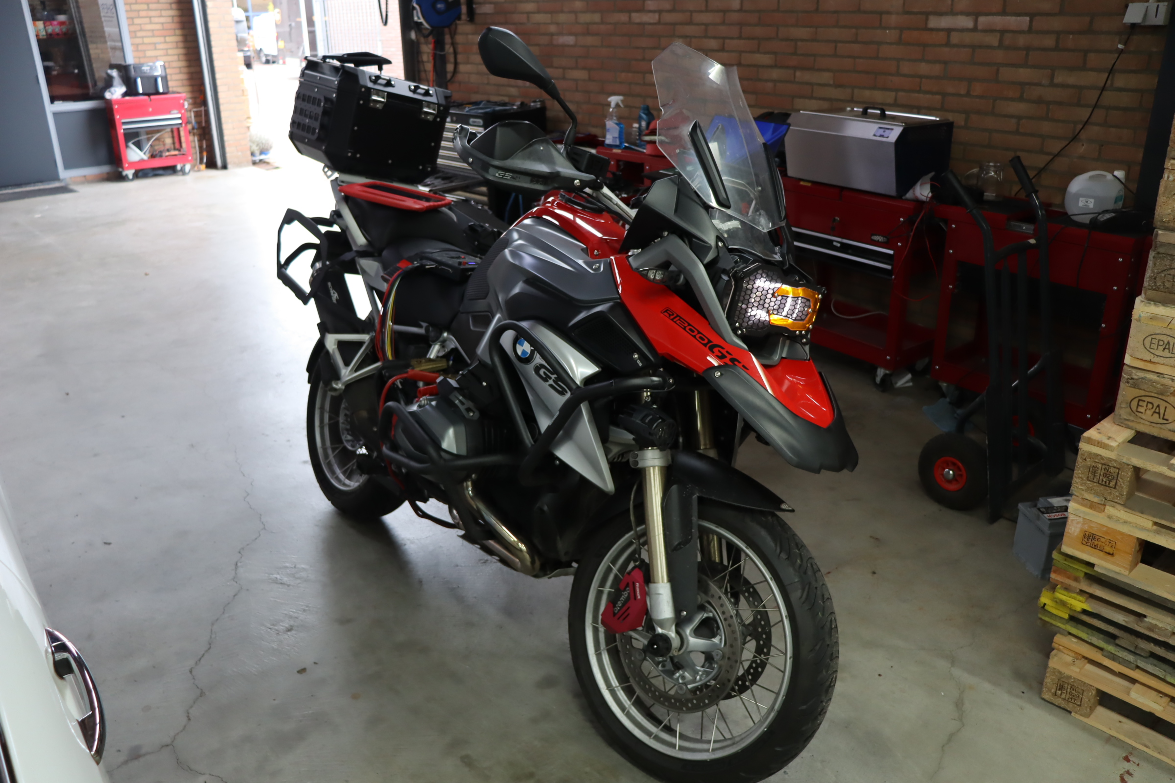 BMW  - R1200GS LC 2013-2019 Tellerpaneel reparatie