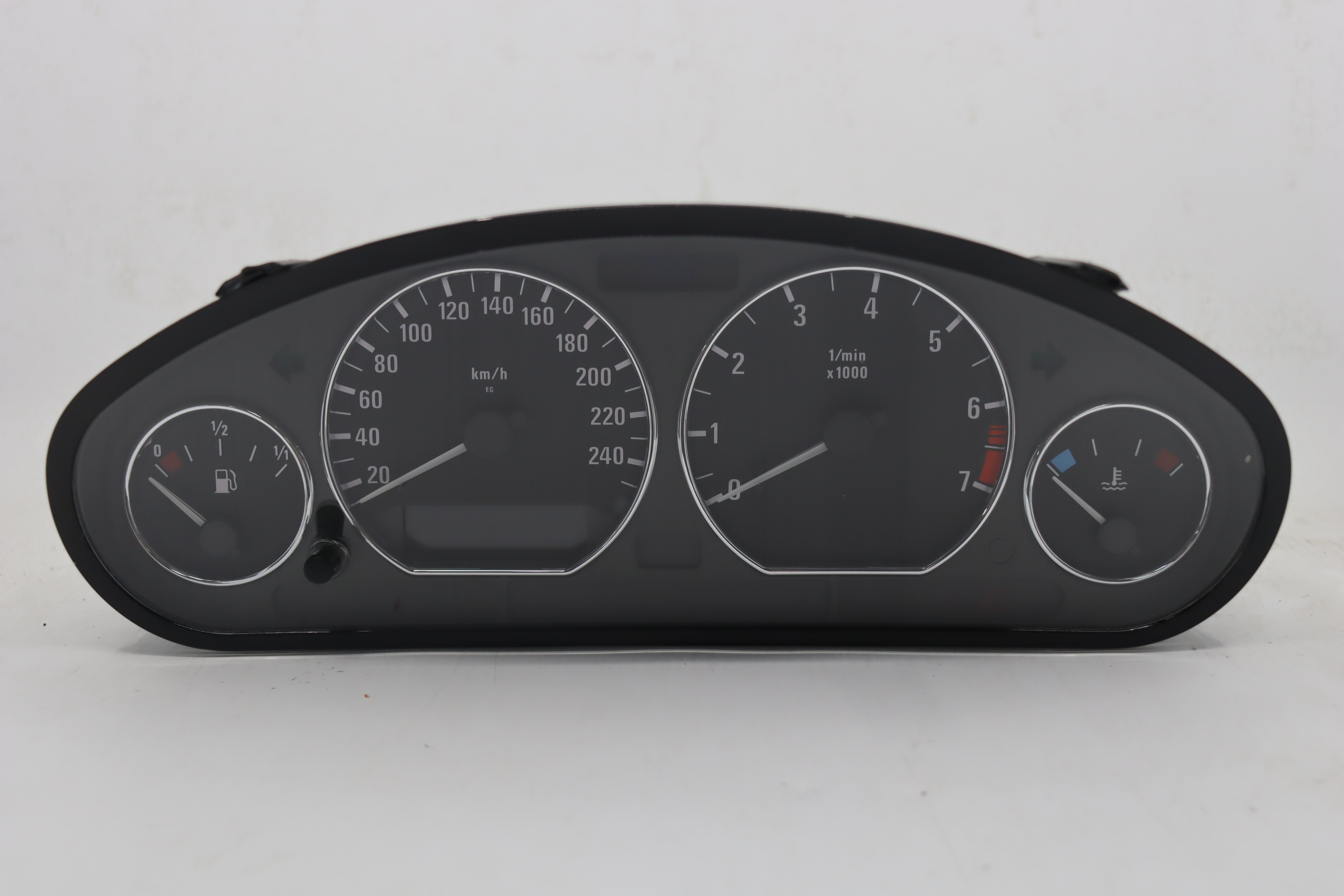 BMW  - Z3 vanaf 1996 Tellerpaneel reparatie