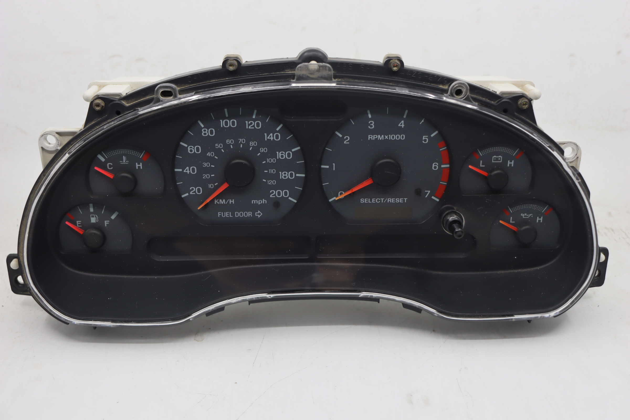 Ford - Mustang SN-95 facelift v.a. 1999 Tellerpaneel reparatie