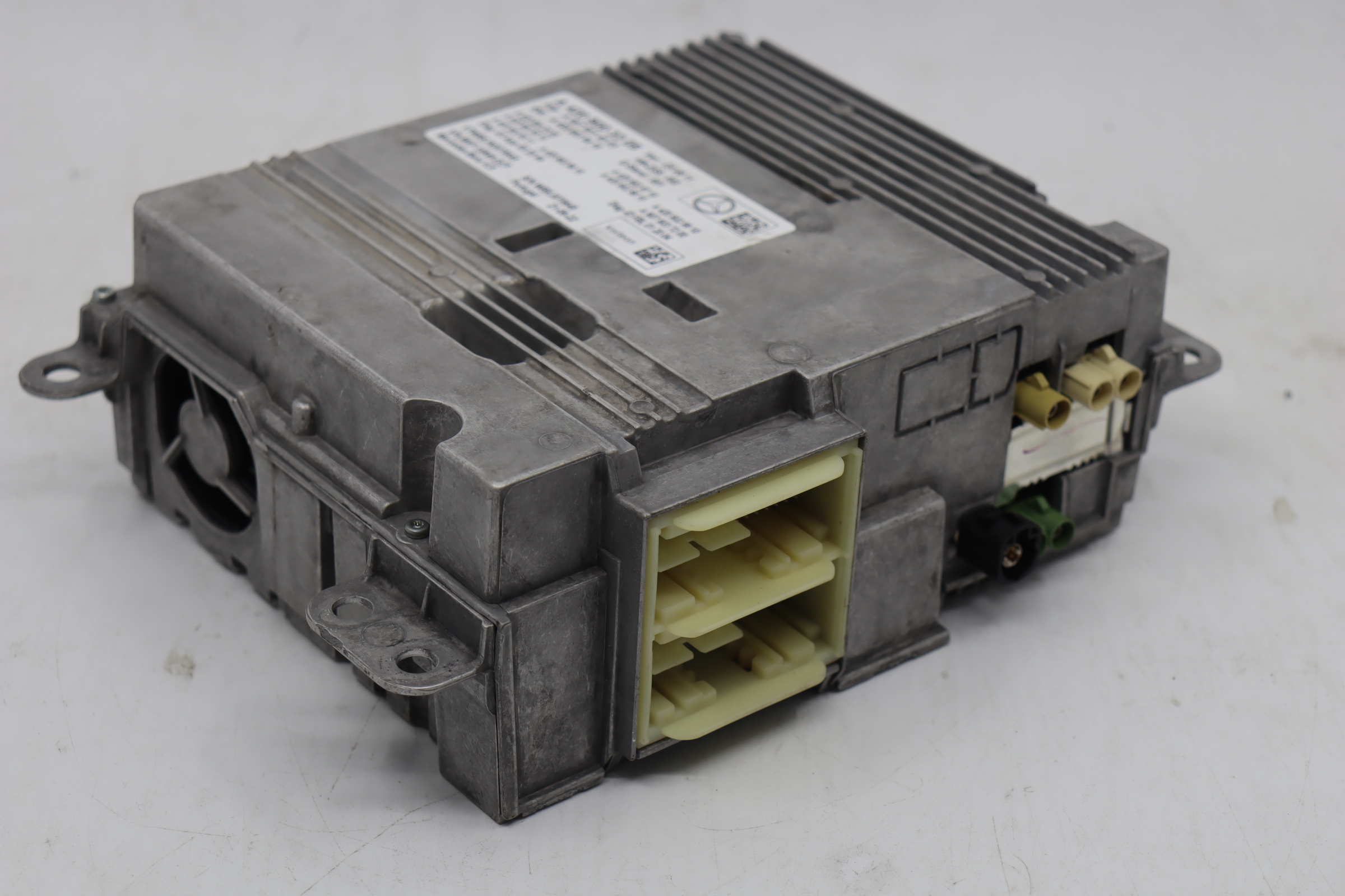 Mercedes - Sprinter W907 (vanaf 2018) Mediatoestel reparatie