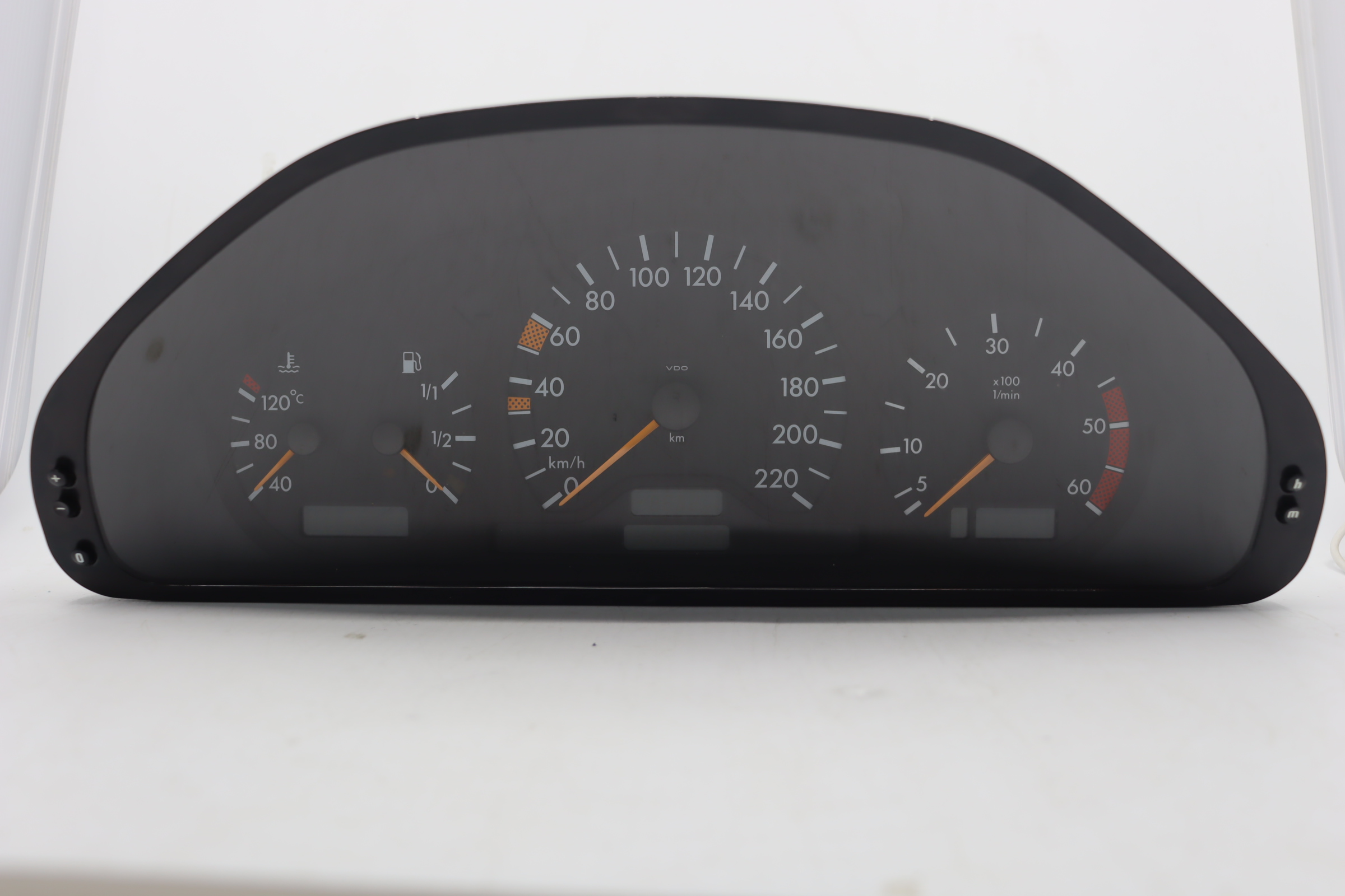 Mercedes - C-klasse W202 vanaf 1993 Tellerpaneel reparatie