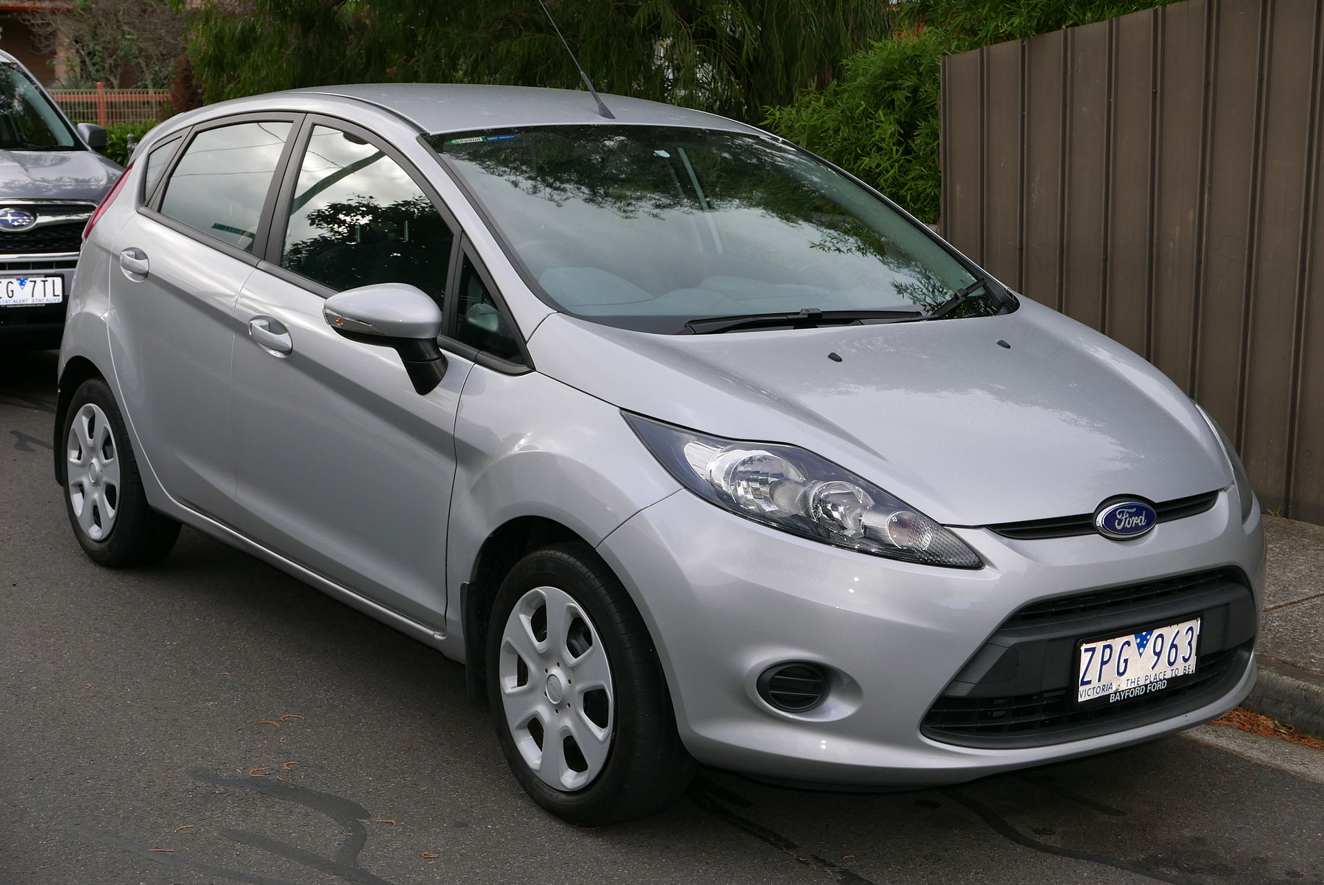 Ford - Fiësta MK 6 vanaf 2008 Radio CD-Speler reparatie