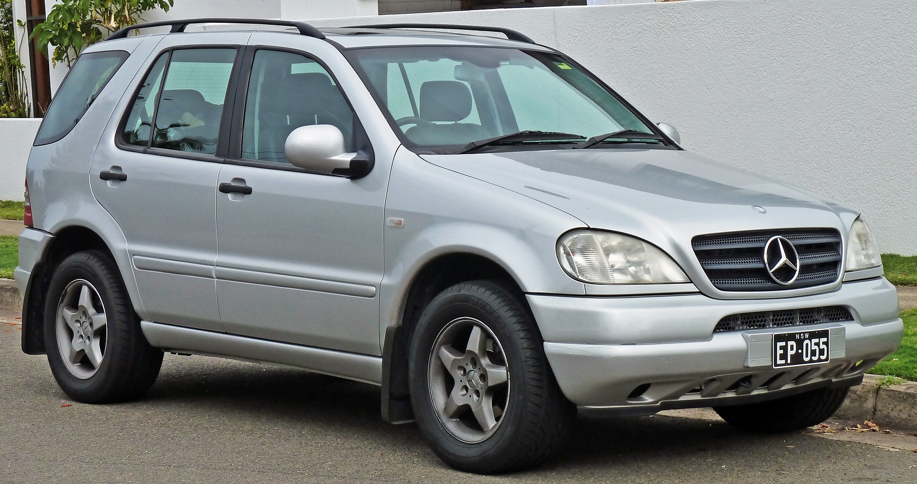 Mercedes - M-Klasse W163 vanaf 1997 Tellerpaneel reparatie