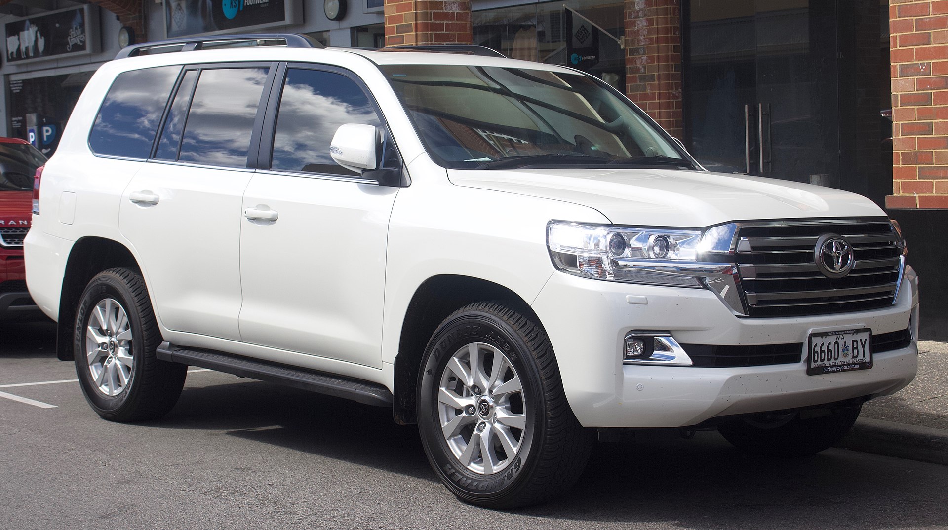 Toyota - Land Cruiser Series 200 2e facelift vanaf 2015 Navigatietoestel reparatie