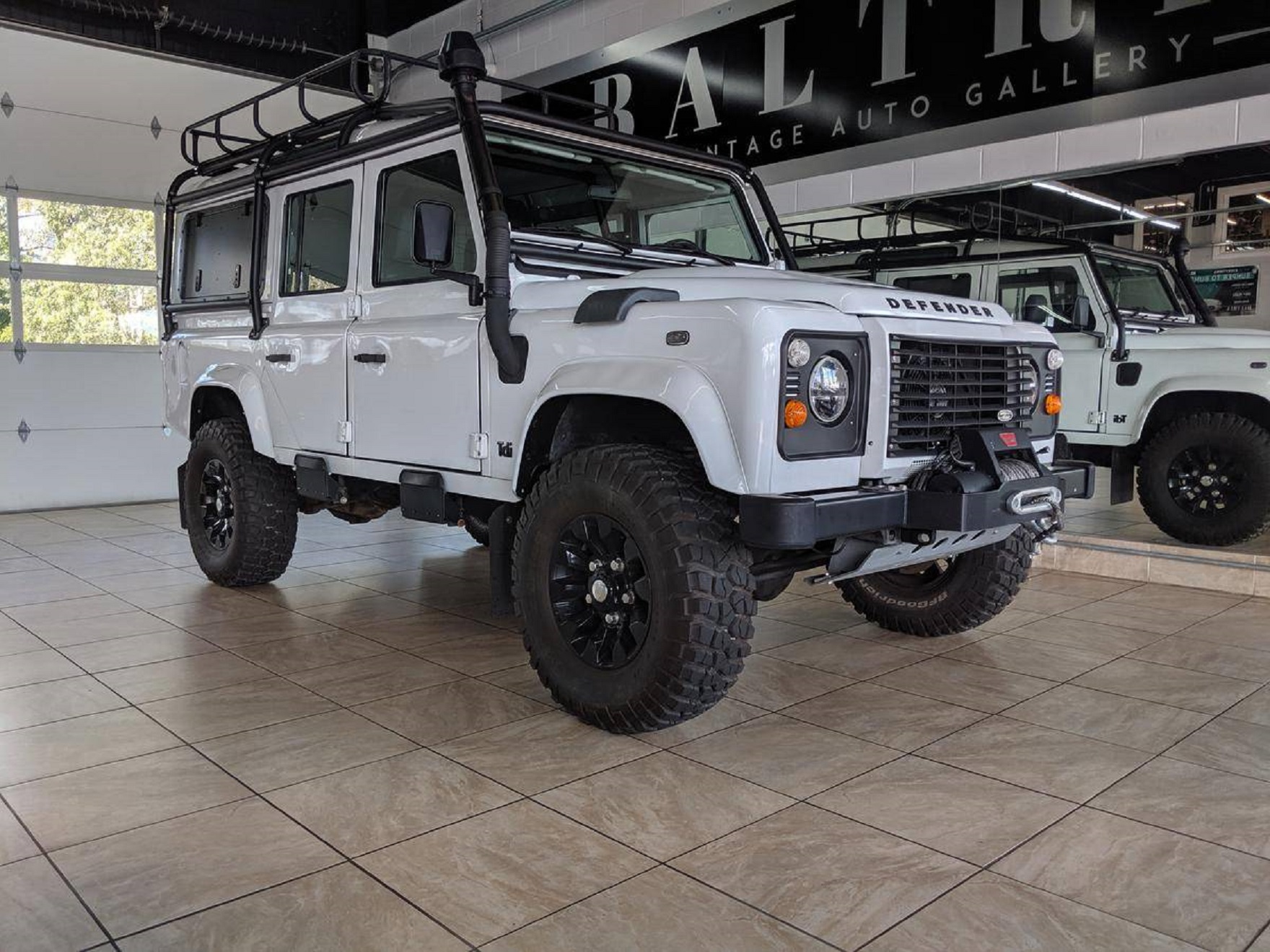 Land rover - Defender vanaf 1990 Radio CD-Speler reparatie