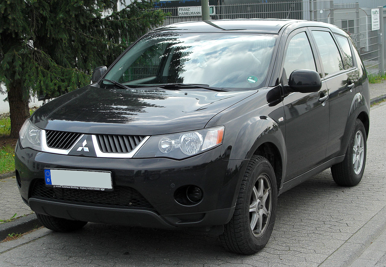 Mitsubishi - Outlander tweede gen. vanaf 2006 Radio CD-Speler reparatie