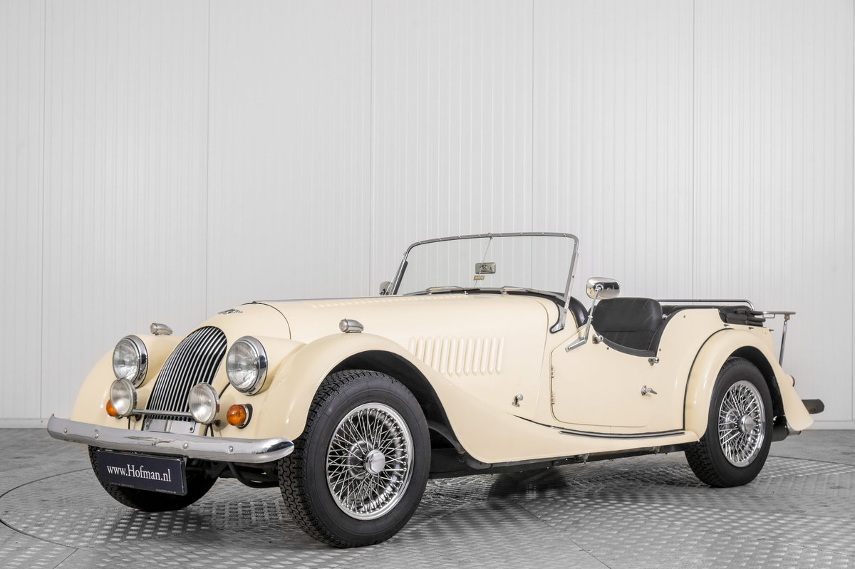 Morgan - 4/4 1600 v.a. 1968 Tellerpaneel reparatie