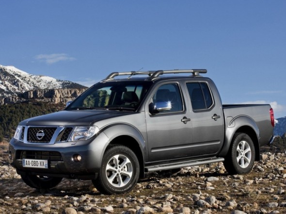 Nissan - Navara D40 facelift va 2010 Tellerpaneel reparatie