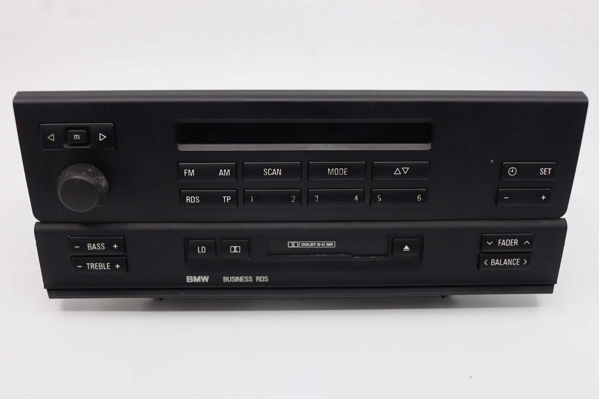 BMW  - 5-serie E39 vanaf 1995 Radio Cassettespeler reparatie