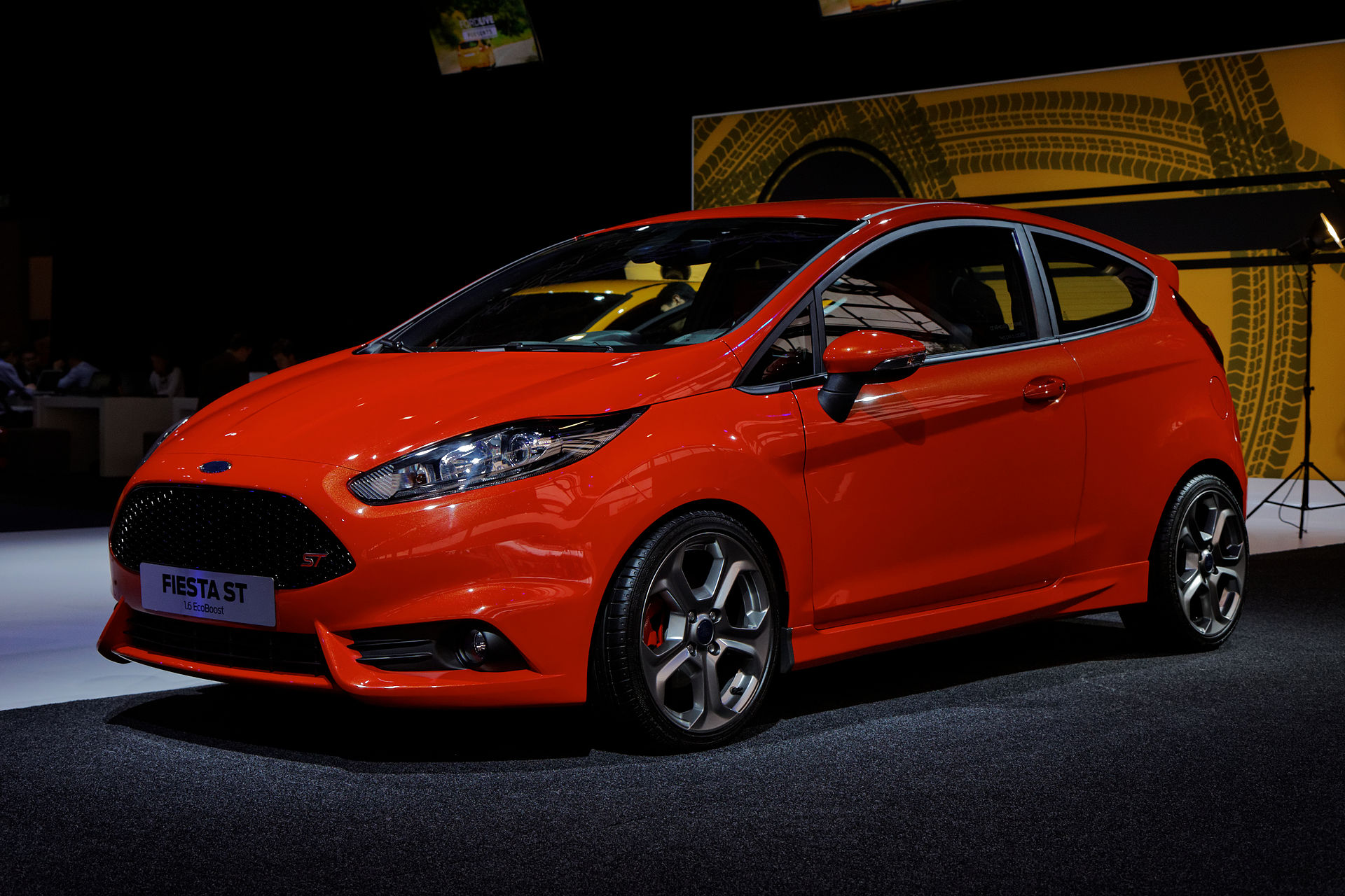 Ford - Fiësta MK 7 vanaf 2017 Radio mediatoestel reparatie