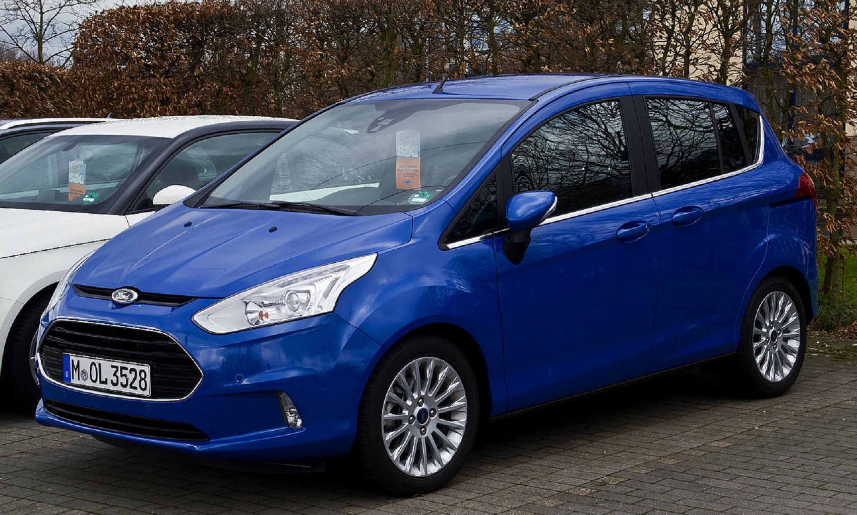 Ford - B-max vanaf 2013 Navigatiescherm reparatie
