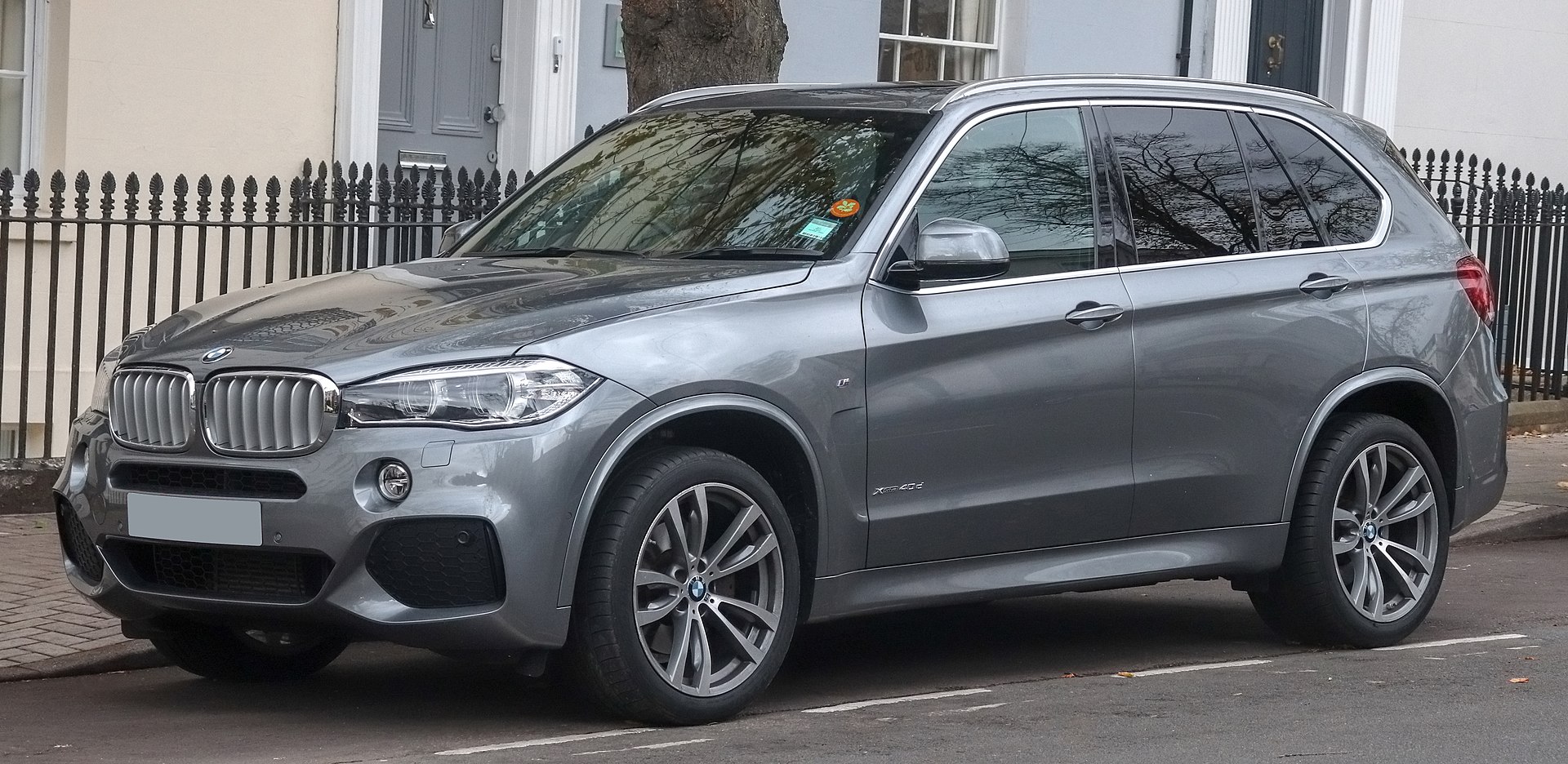BMW  - X5 F15 vanaf 2013 Versterker reparatie