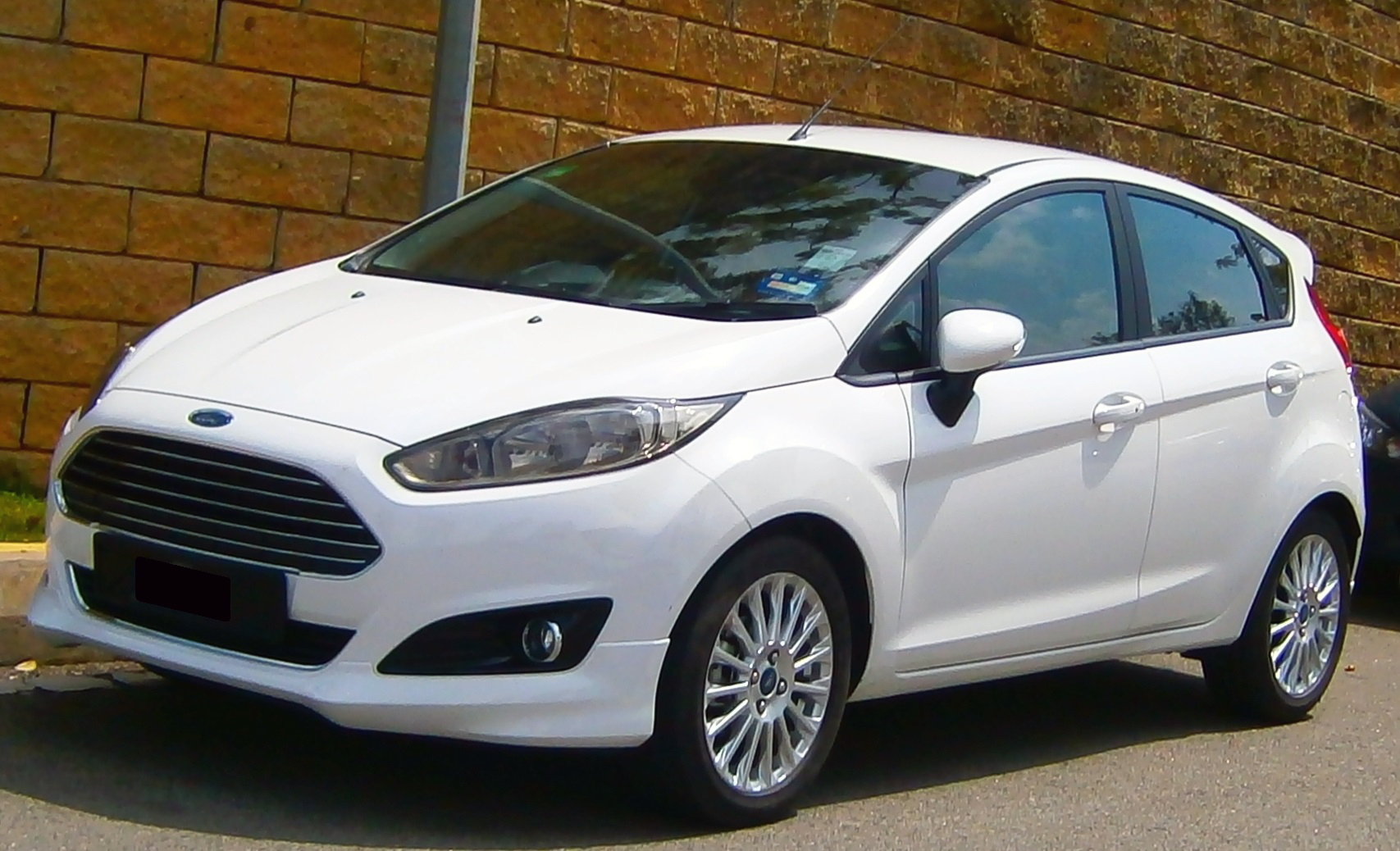 Ford - Fiësta MK 6 vanaf 2008 Bedieningspaneel Radio reparatie
